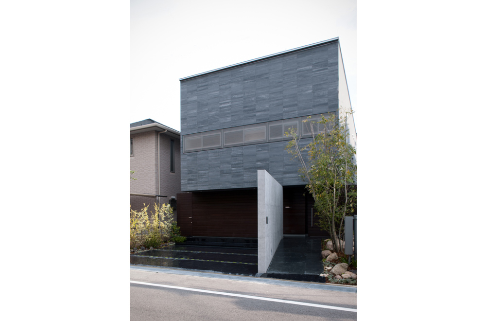 HOUSE WITH Ａ COURTYARD FOSTER FOUR SEASONS: Appearance