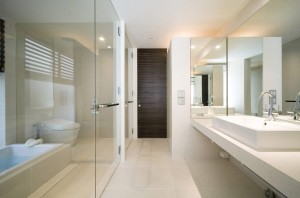 A HOUSE WITH AN INNER PATIO: Wash room