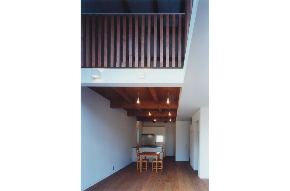 HOUSE IN MINAMI-MUKONOSOU: Living room