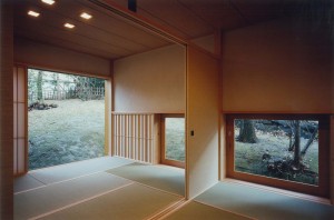 HOUSE IN IZU: Japanese-style room