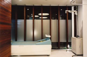 MARUI CLINIC: Consultation room