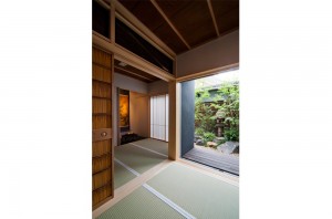 TSUNAGU: Japanese-style room