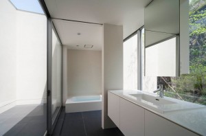 WIDE VIEW: Wash room