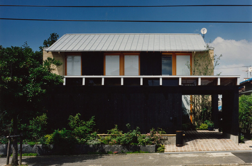 HOUSE IN SAYAMA: Facade