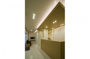 SASAKI CLINIC: Receptionist & Waiting room