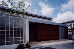 HOUSE IN TOMIGAOKA: Appearance