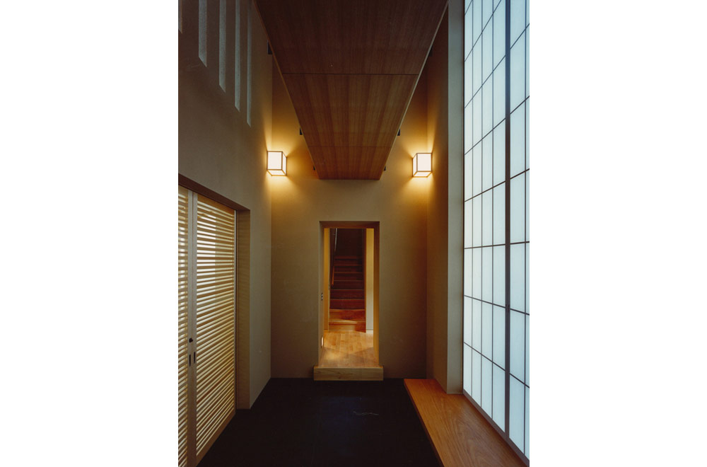 HOUSE IN KOSHIEN: Passage