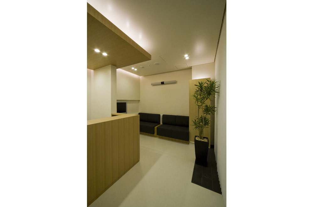 SASAKI CLINIC: Waiting room