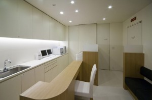 SASAKI CLINIC: Consultation room