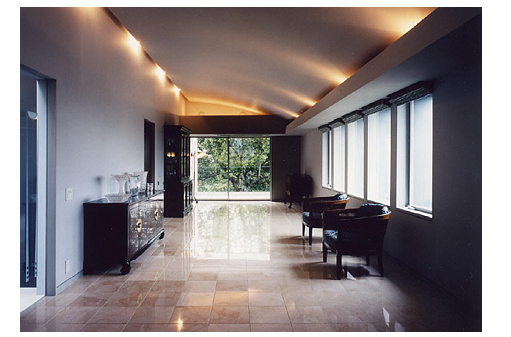 HOUSE IN SUMIYOSHIYAMATE: Living room