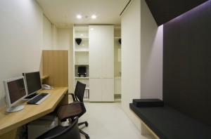 SASAKI CLINIC: Consultation room