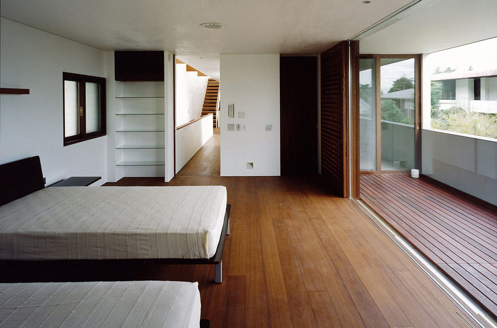 OKUIKE SUMMER HOUSE: Bedroom