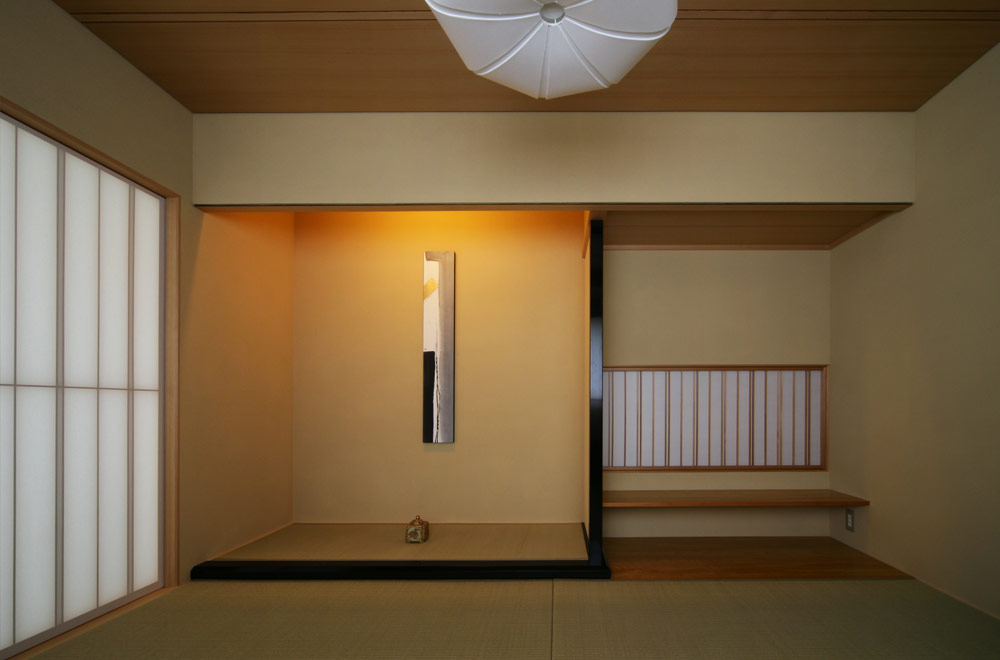 SYMMETRY: Japanese-style room (Alcove)